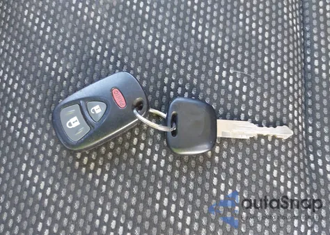 2008 Suzuki Sx4 Convenience/Touring z USA, uszkodzony, nr VIN JS2YB413885111686